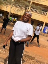chloe_omah